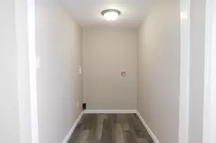 462 W Main St, Grand Ledge, MI 48837 - Photo 7