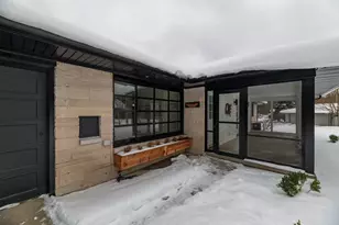 906 Wilshire Blvd, Kalamazoo, MI 49008 - Photo 5