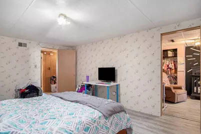 859 Bristol Avenue NW, Grand Rapids, MI 49504 - Photo 11