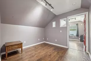 959 Menominee Dr, Howell, MI 48843 - Photo 39