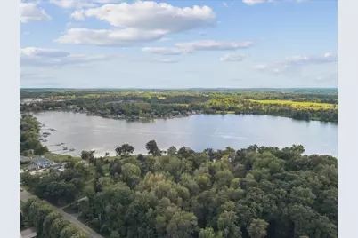 959 Menominee Drive, Howell, MI 48843 - Photo 73