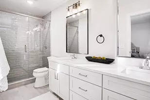 826 Fairview Ave NE, Grand Rapids, MI 49503 - Photo 13