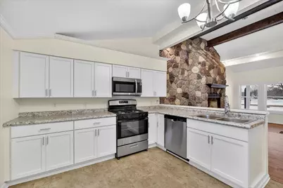 210 W Grove Avenue, Michigan Center, MI 49254 - Photo 9