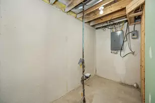 3209 Aldwych Cir, Ann Arbor, MI 48105 - Photo 37