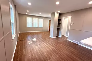 15028 Sumner, Bedford, MI 48239 - Photo 5