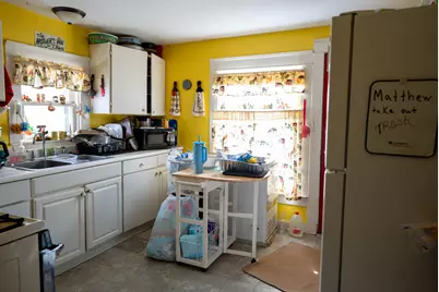 [Address not provided], Lansing, MI 48906 - Photo 11