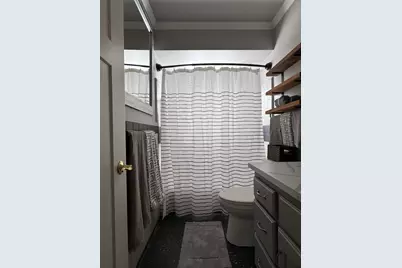 24030 Harvard Shore Drive, Saint Clair Shores, MI 48082 - Photo 15