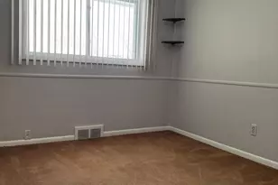 24030 Harvard Shore Dr, Saint Clair Shores, MI 48082 - Photo 11