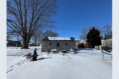 24030 Harvard Shore Drive, Saint Clair Shores, MI 48082 - Photo 27