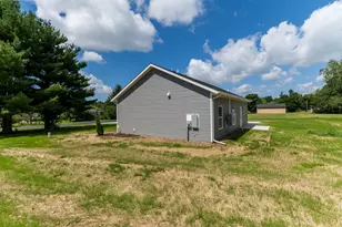 129 Middle St, Three Rivers, MI 49093 - Photo 19