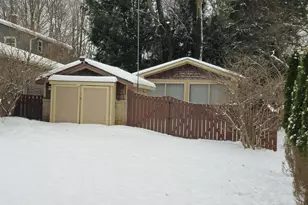 4835 Staten Dr, Jackson, MI 49201 - Photo 5