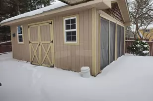 4835 Staten Dr, Jackson, MI 49201 - Photo 7