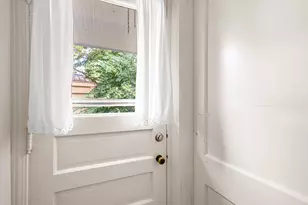 601 Cressfield Ln, Ann Arbor, MI 48103 - Photo 17