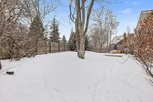 2134 Ascot Rd, Ann Arbor, MI 48103 - Photo 45