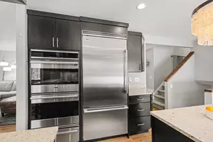 2134 Ascot Rd, Ann Arbor, MI 48103 - Photo 11