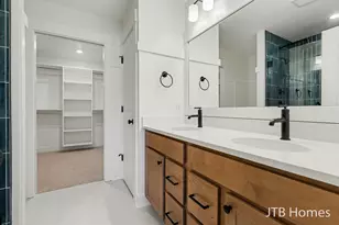 5967 Claymont Ct SE, Caledonia, MI 49316 - Photo 17