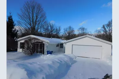 380 12th Street, Manistee, MI 49660 - Photo 1