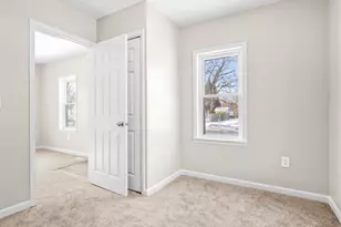 923 Wayne St, Jackson, MI 49202 - Photo 7