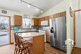 13314 Tamarack St, Holland, MI 49424 - Photo 9