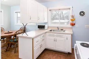 2723 Radcliffe Ave, Ann Arbor, MI 48104 - Photo 13