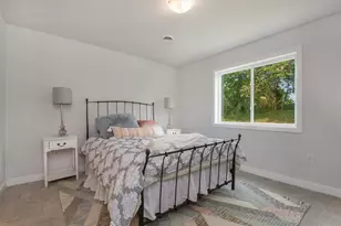 4294 Highpoint Dr, Wayland, MI 49348 - Photo 15