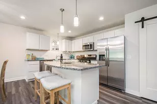 4294 Highpoint Dr, Wayland, MI 49348 - Photo 13