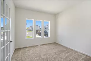 5065 Buxton Trl, Kalamazoo, MI 49009 - Photo 9