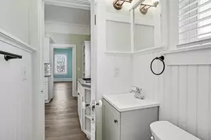 913 Elliott Ave, Grand Haven, MI 49417 - Photo 19