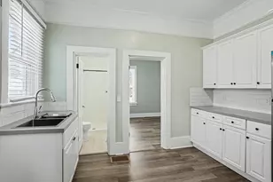 913 Elliott Ave, Grand Haven, MI 49417 - Photo 25