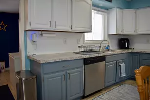 21756 Weller Ave, Warren, MI 48089 - Photo 9