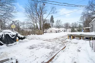 1332 W Highland Blvd, Battle Creek, MI 49015 - Photo 23