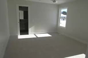 15708 Hawley Dr, Grand Haven, MI 49417 - Photo 13