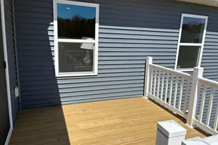 15708 Hawley Dr, Grand Haven, MI 49417 - Photo 3