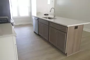 15708 Hawley Dr, Grand Haven, MI 49417 - Photo 3