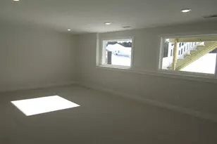 15708 Hawley Dr, Grand Haven, MI 49417 - Photo 25