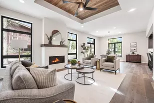 2335 Elinor Ln SE, Grand Rapids, MI 49506 - Photo 7