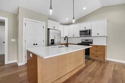 7827 Hatton Circle, Richland, MI 49083 - Photo 5