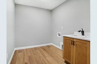7827 Hatton Circle, Richland, MI 49083 - Photo 11
