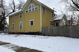 433 McKinley St, Chelsea, MI 48118 - Photo 3