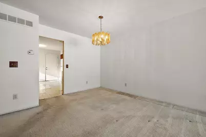 8315 Clay Court, Sterling Heights, MI 48313 - Photo 17