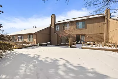 8315 Clay Court, Sterling Heights, MI 48313 - Photo 5