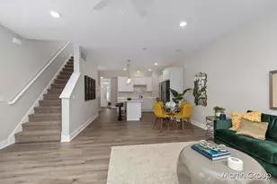 2219 Watertown Way NE, Grand Rapids, MI 49505 - Photo 7