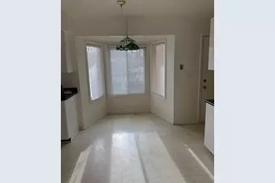 33736 Hathaway, Livonia, MI 48150 - Photo 3