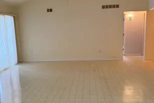 33736 Hathaway, Livonia, MI 48150 - Photo 5