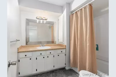 4321-4323 Dawes Court SE, Grand Rapids, MI 49508 - Photo 9