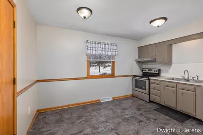 4321-4323 Dawes Court SE, Grand Rapids, MI 49508 - Photo 19