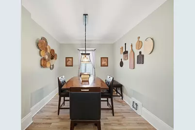 209 N Pleasant Street, Jackson, MI 49202 - Photo 11