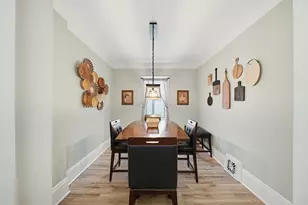 209 N Pleasant St, Jackson, MI 49202 - Photo 11