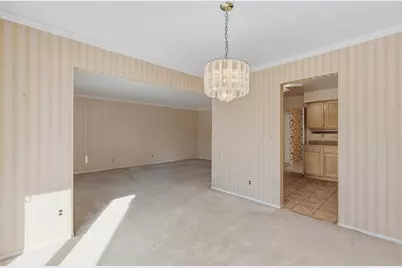 27636 E Echo Valley E #136, Farmington Hills, MI 48334 - Photo 11