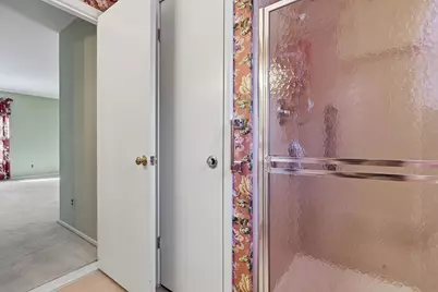 27636 E Echo Valley E #136, Farmington Hills, MI 48334 - Photo 23